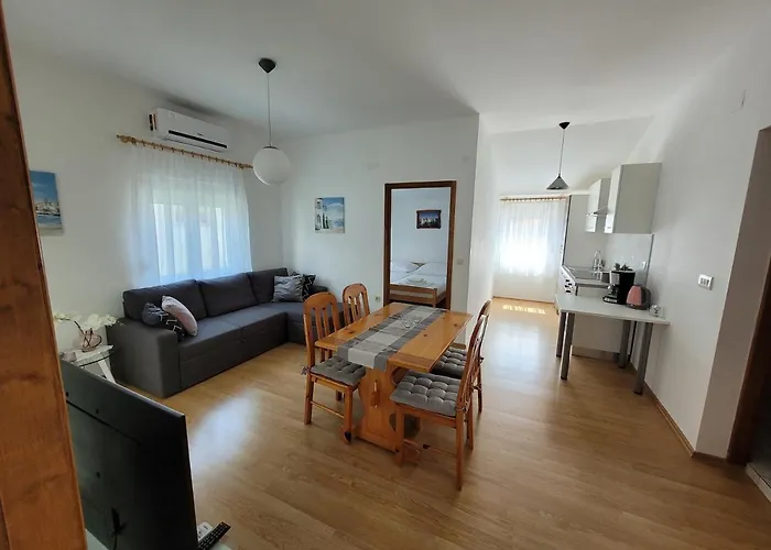 Mary Appartement Murter