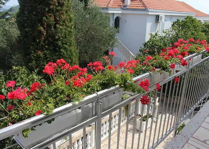 Mary Apartamento Murter